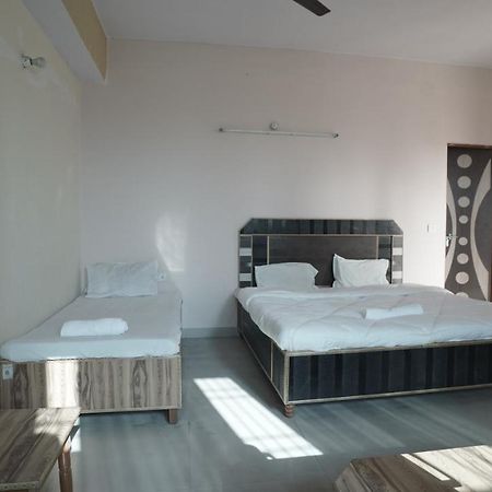 Hotel Mohan By Wb Inn Agra  Exterior photo