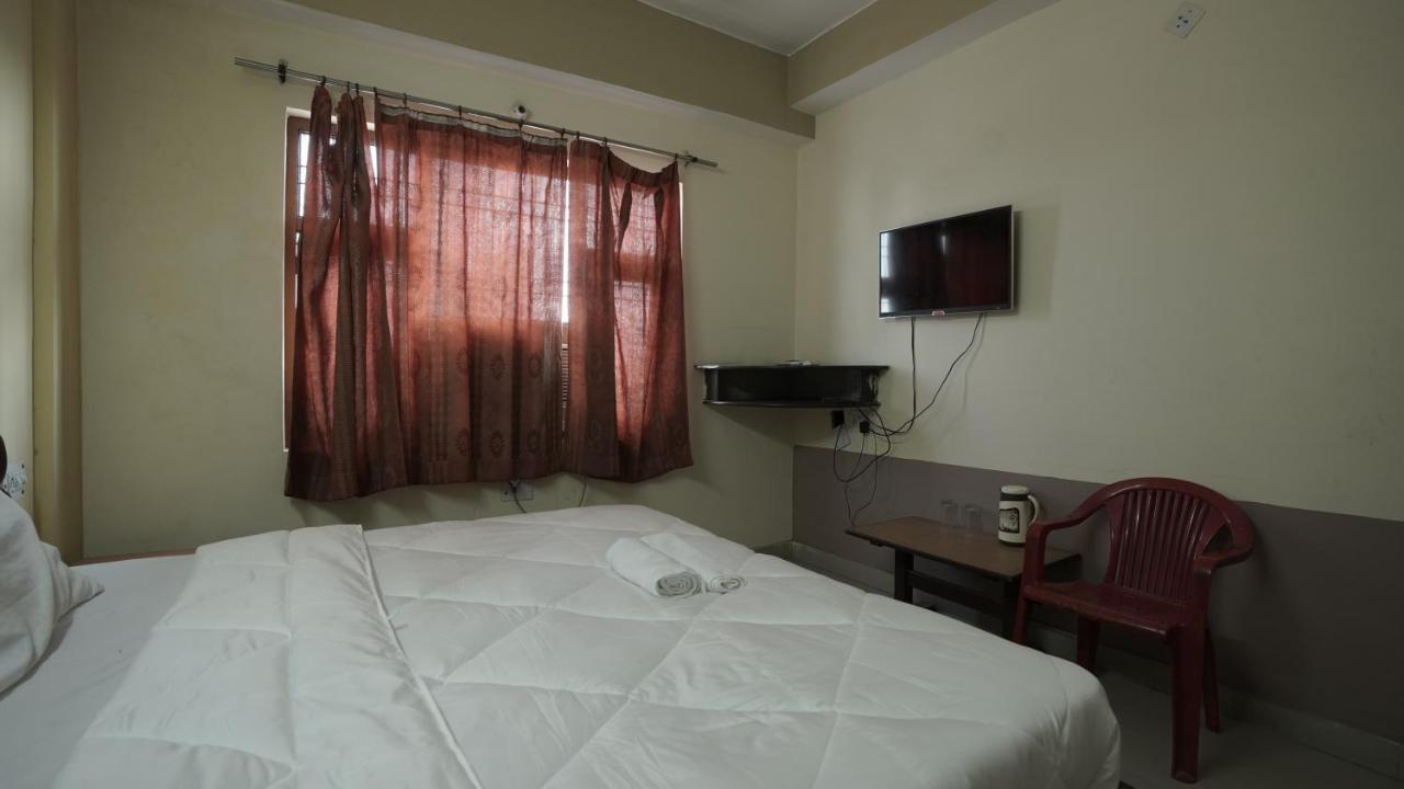 Hotel Mohan By Wb Inn Agra  Exterior photo