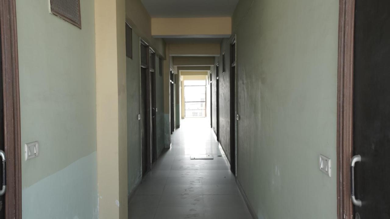 Hotel Mohan By Wb Inn Agra  Exterior photo