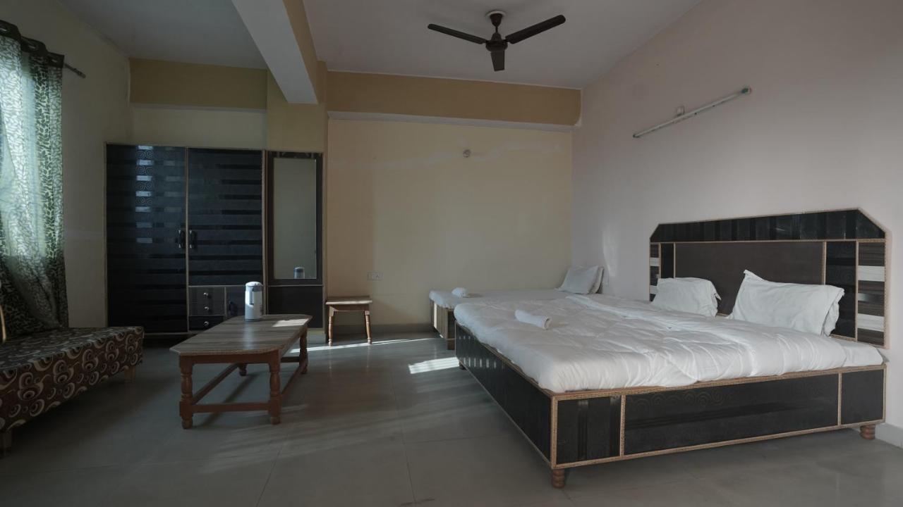 Hotel Mohan By Wb Inn Agra  Exterior photo